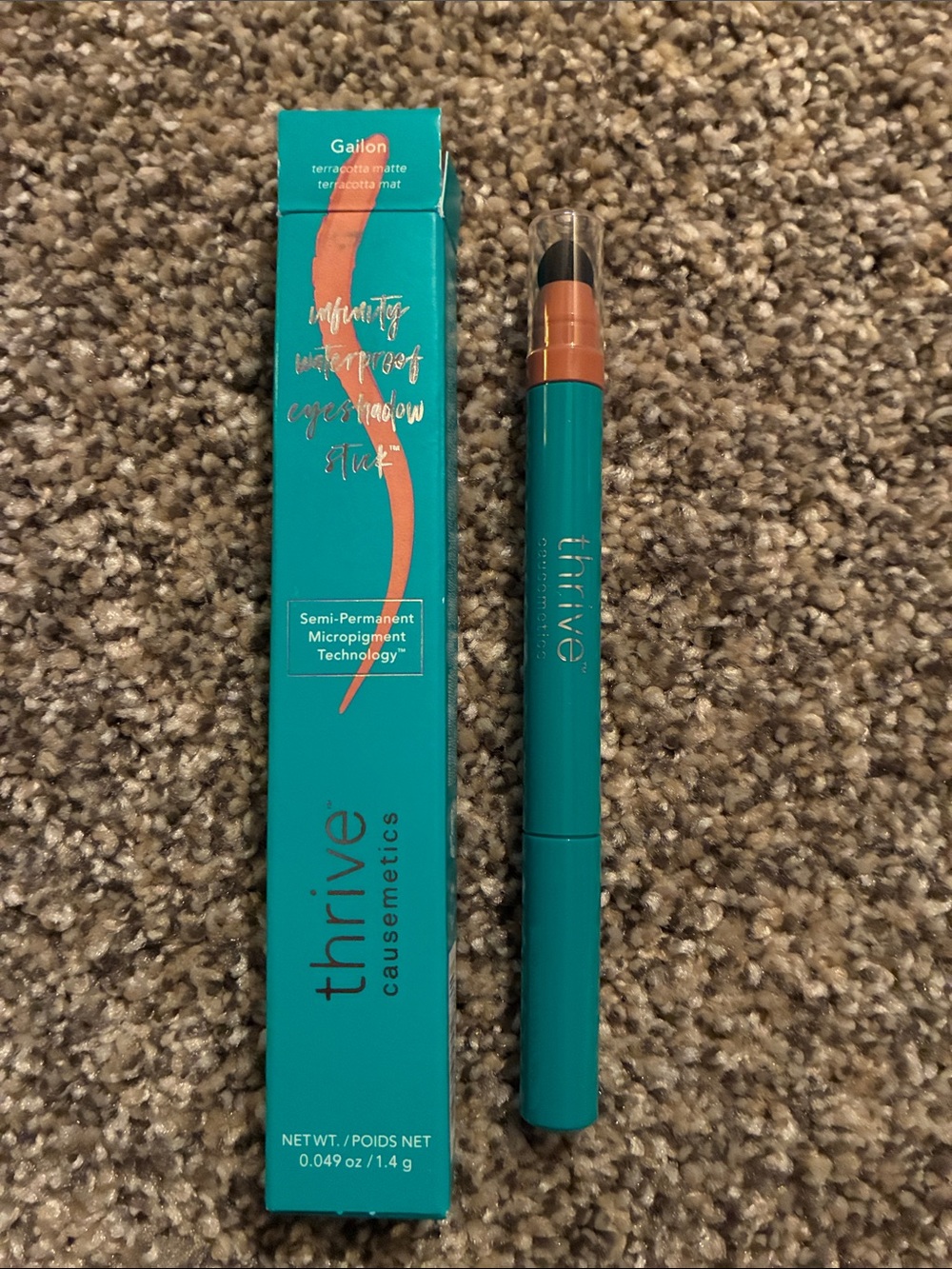Thrive Causemetics Infinity Waterproof Eyeshadow Stick Gailon